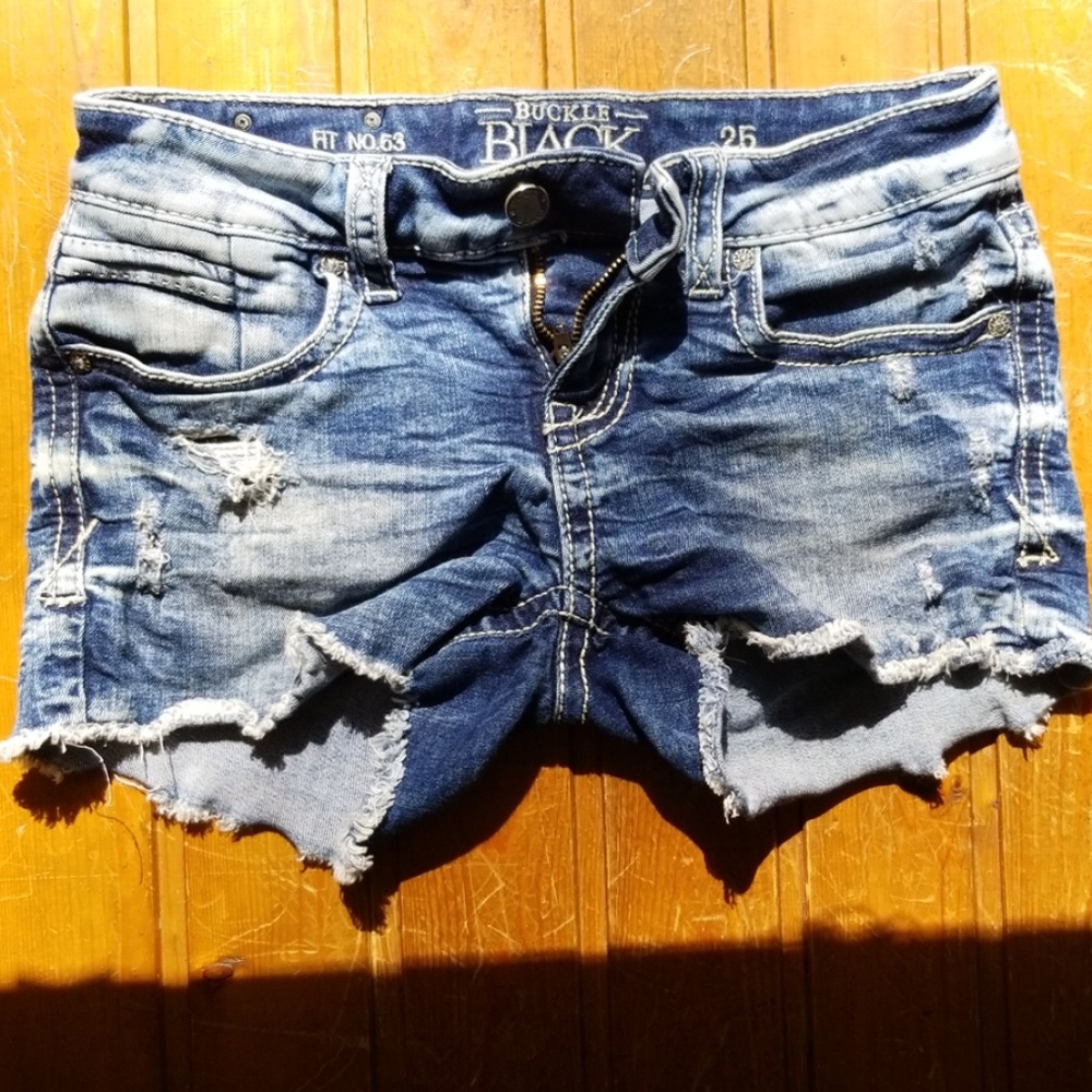 Buckle black Jean shorts